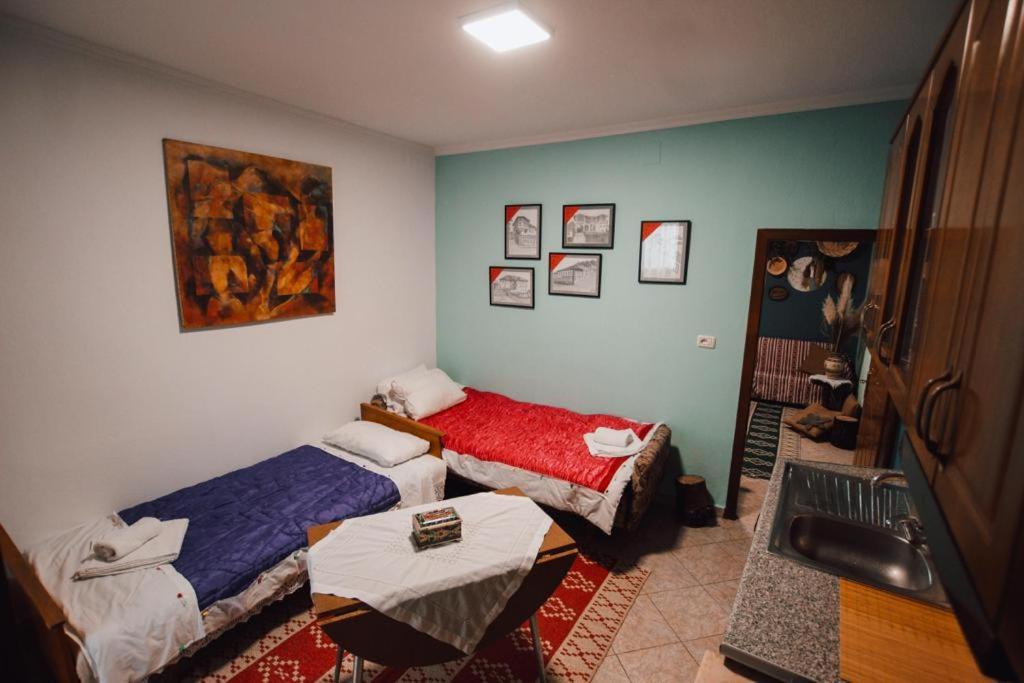 Bb Apartament Apartment จีโรคาสเตอร์ ภายนอก รูปภาพ