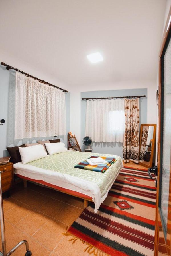Bb Apartament Apartment จีโรคาสเตอร์ ภายนอก รูปภาพ